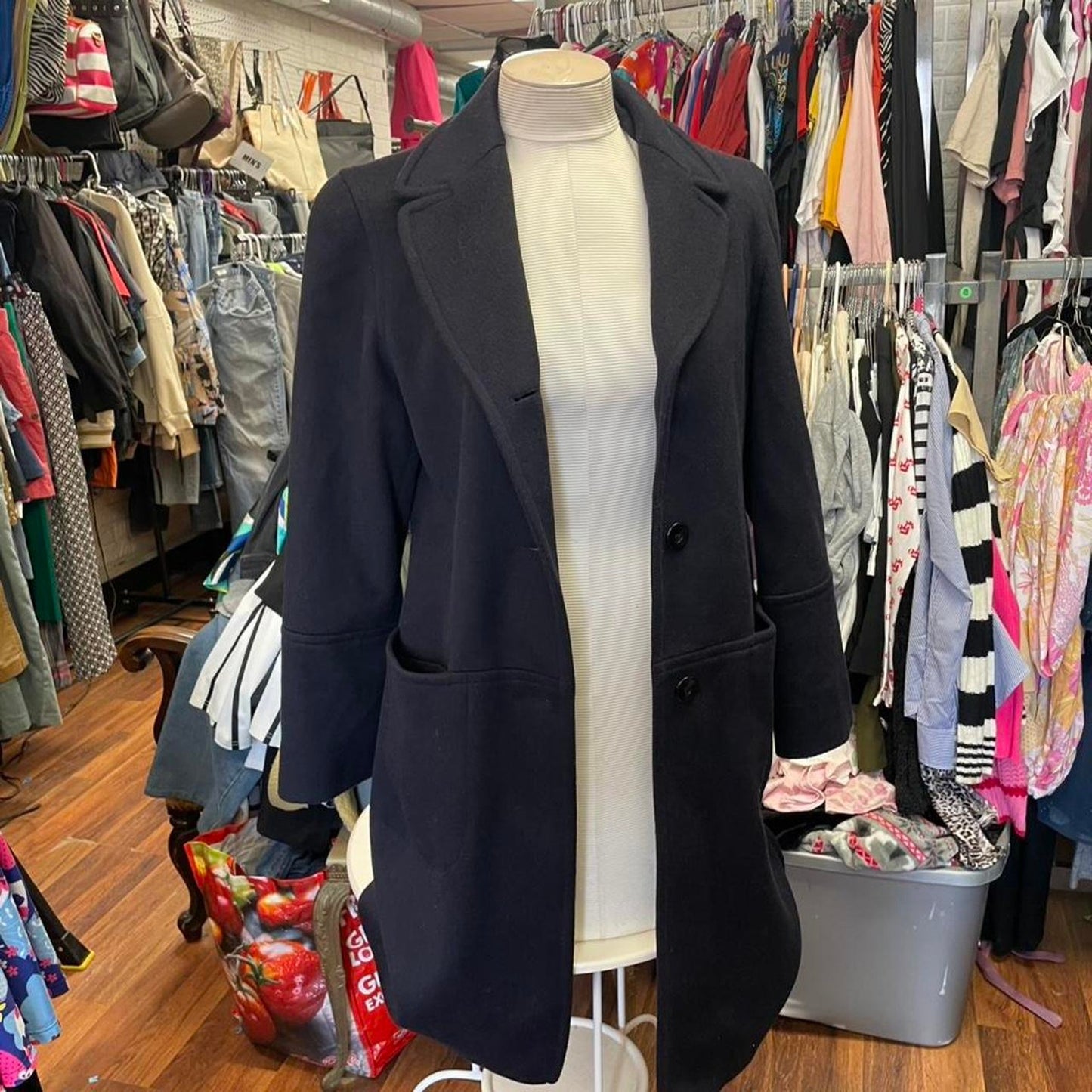 Navy blue longline blazer with