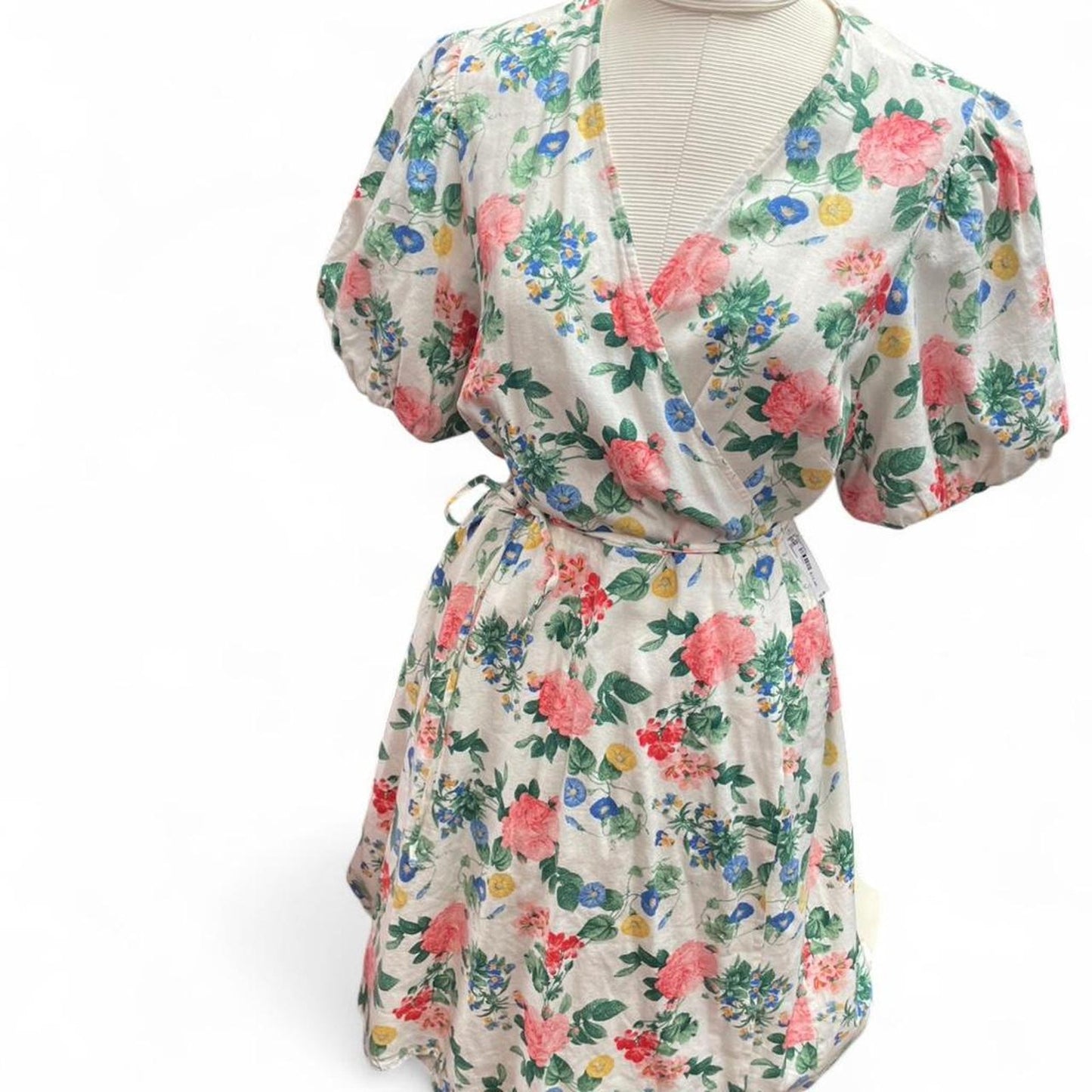 Old navy floral wrap dress
