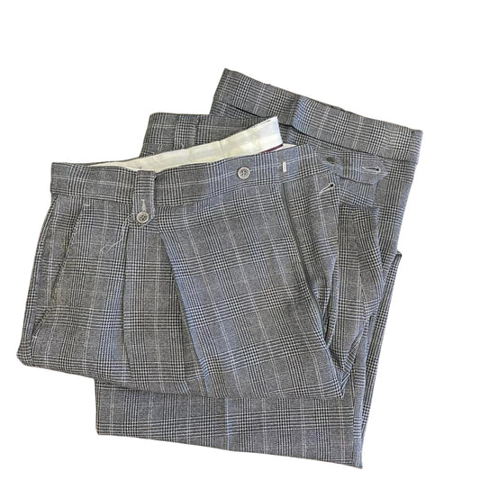 Mens size 40/32 grey plaid