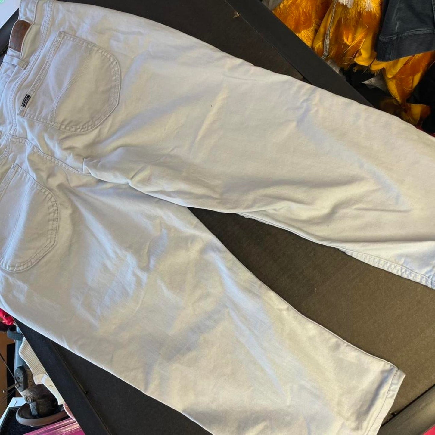 Lee light blue capri jeans