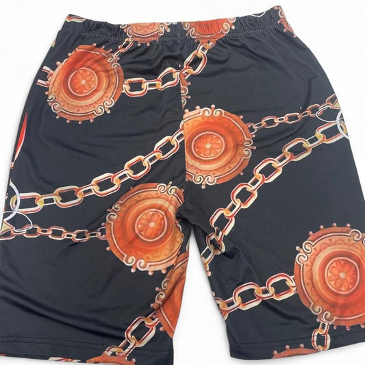 A.Black orange chain shorts