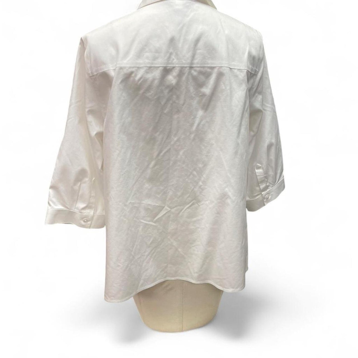 Catherines white button down shirt