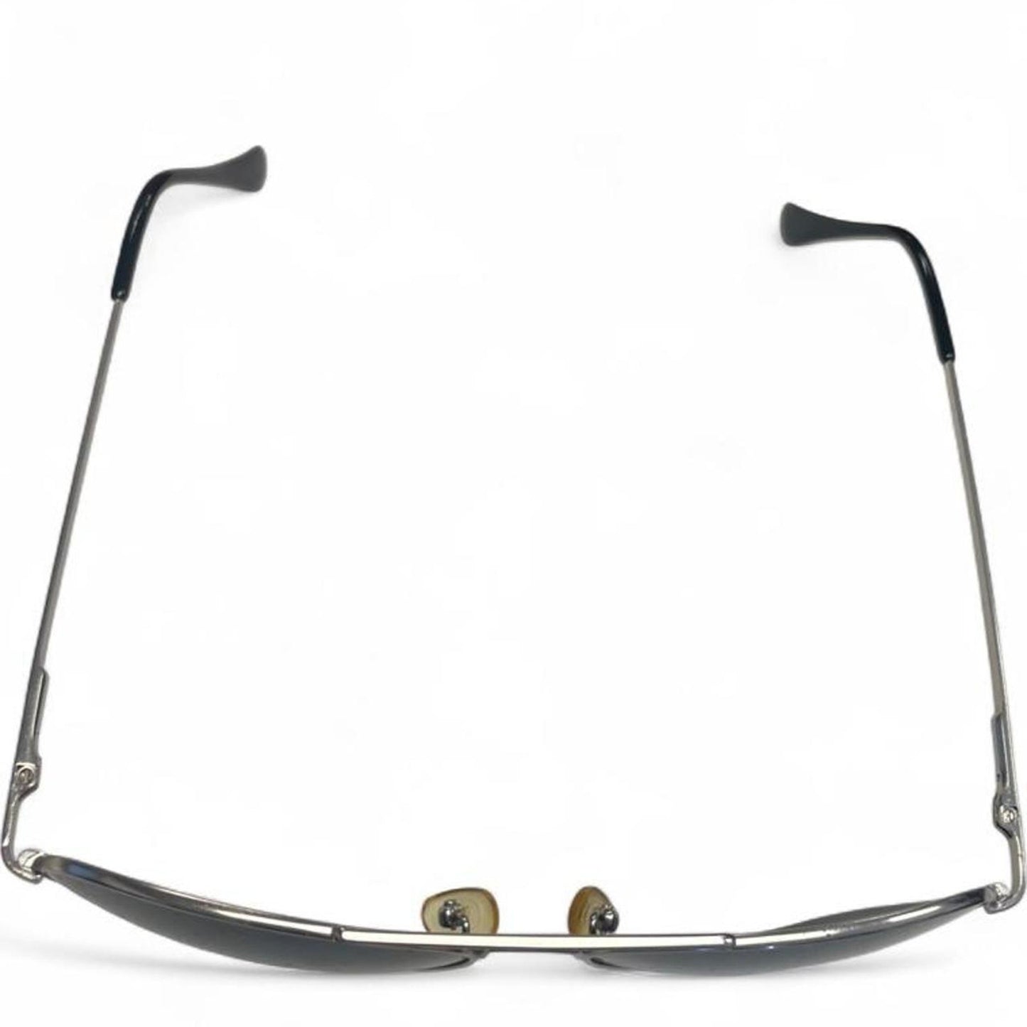 Silver metal aviator sunglasse