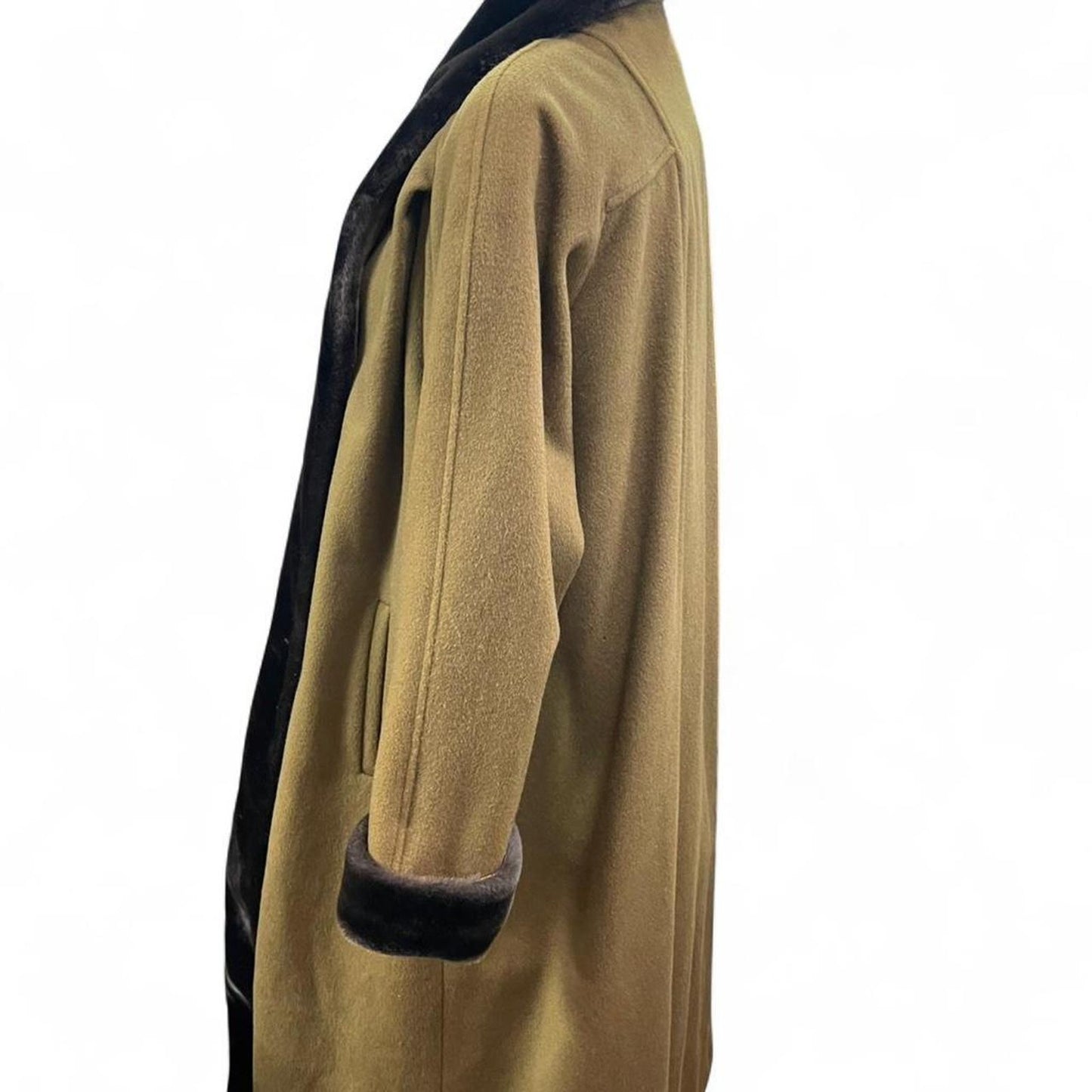 Braefair brown wool coat