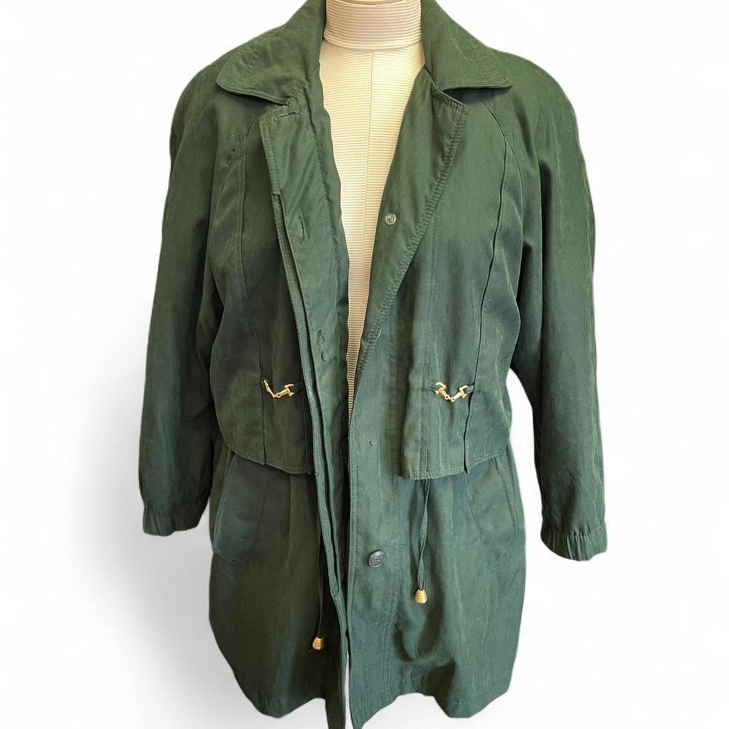 Green vintage 90s fitz and
