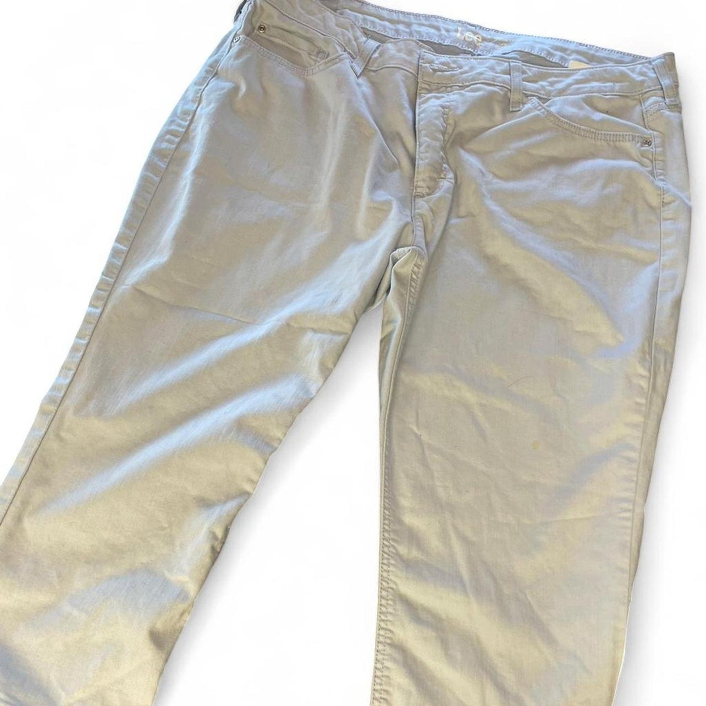 Lee tan capri jeans