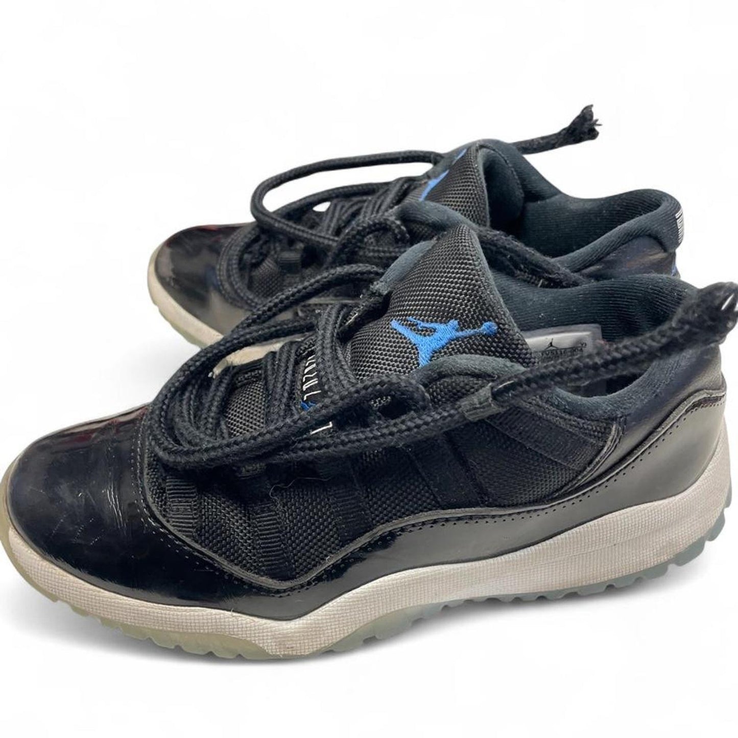 Jordan 11 retro cool gray